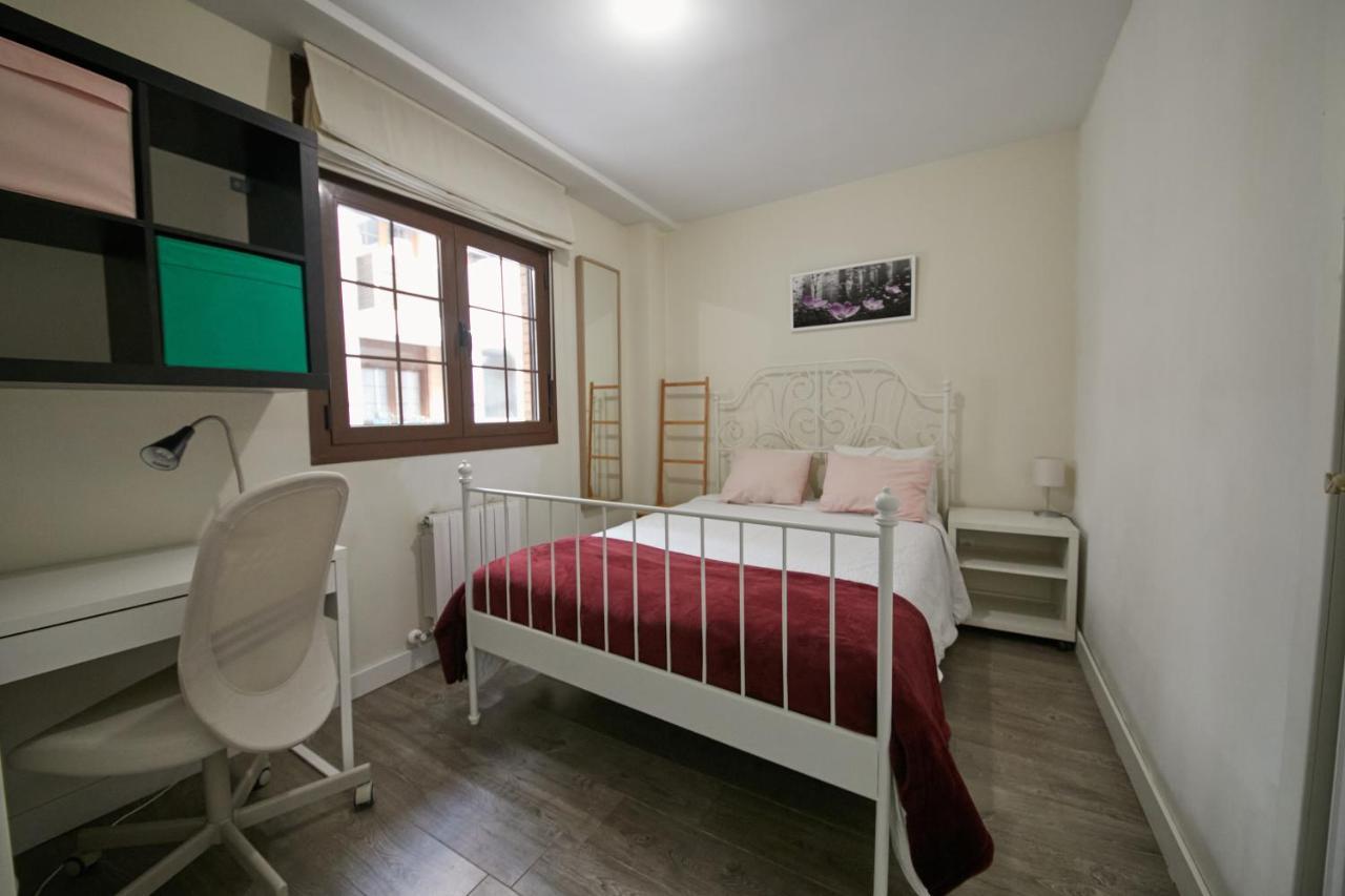 Apartamento Las Rozas Village Las Rozas de Madrid Exterior foto